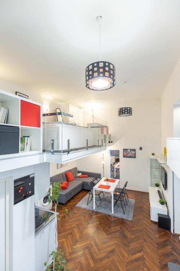 Bright & Shine Apartment Budapest Exteriör bild